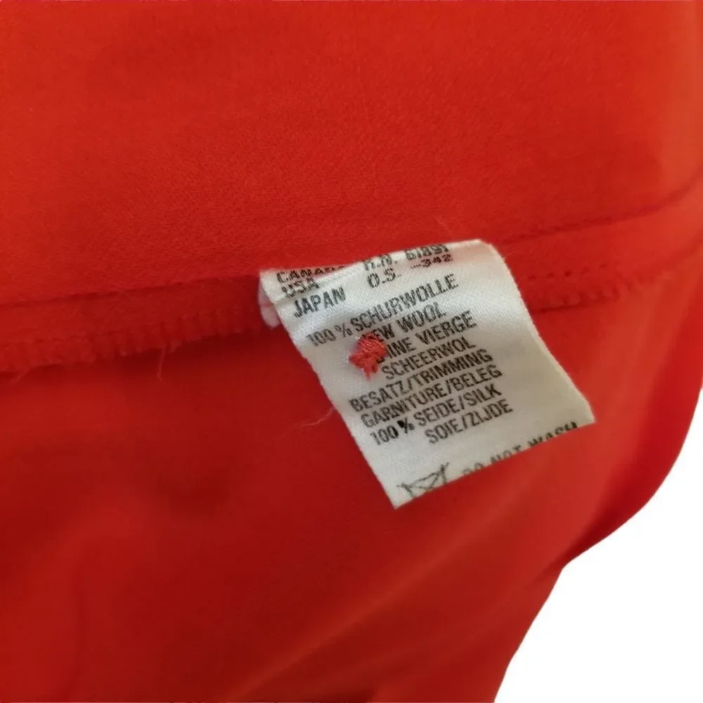 Vintage Escada Red Long Sleeve Wool 1/2 Button Down Top Size 6 - Picture 11 of 16